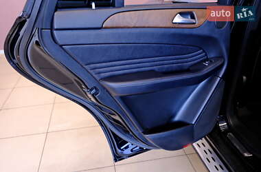 Внедорожник / Кроссовер Mercedes-Benz GLE-Class Coupe 2016 в 