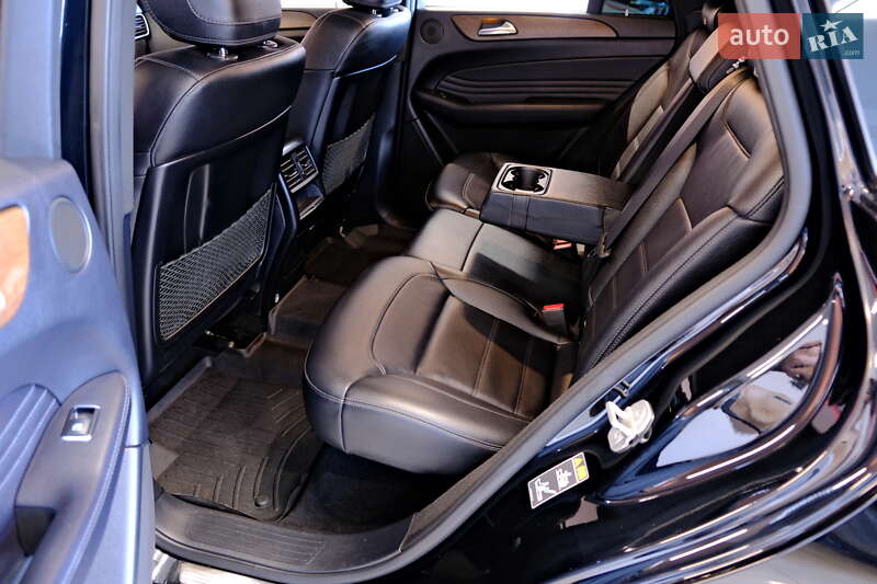 Позашляховик / Кросовер Mercedes-Benz GLE-Class Coupe 2016 в Одесі
