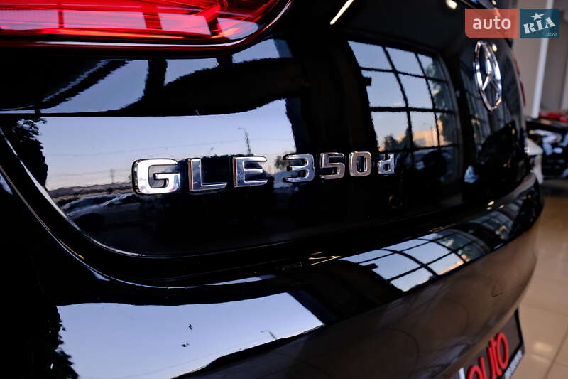 Позашляховик / Кросовер Mercedes-Benz GLE-Class Coupe 2016 в Одесі