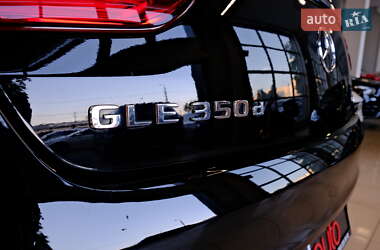 Внедорожник / Кроссовер Mercedes-Benz GLE-Class Coupe 2016 в 