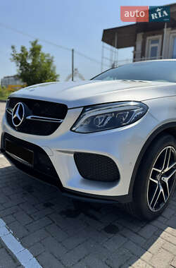 Внедорожник / Кроссовер Mercedes-Benz GLE-Class Coupe 2017 в 