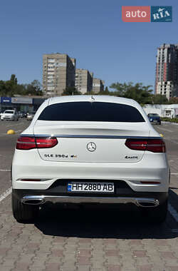 Внедорожник / Кроссовер Mercedes-Benz GLE-Class Coupe 2016 в 