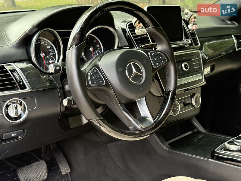 Внедорожник / Кроссовер Mercedes-Benz GLE-Class Coupe 2015 в Ровно