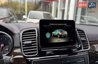 Внедорожник / Кроссовер Mercedes-Benz GLE-Class Coupe 2016 в 