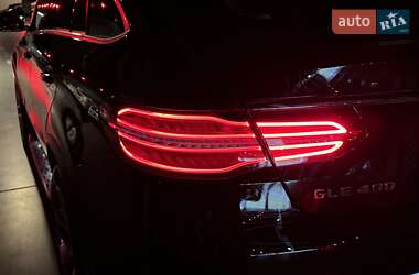 Внедорожник / Кроссовер Mercedes-Benz GLE-Class Coupe 2019 в 