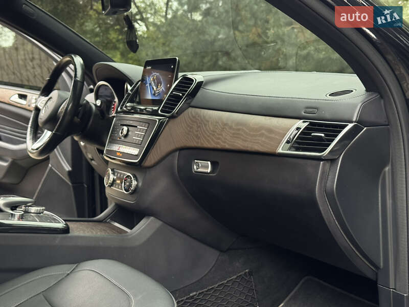 Внедорожник / Кроссовер Mercedes-Benz GLE-Class Coupe 2017 в Дрогобыче фото 161 Внедорожник / Кроссовер Mercedes-Benz GLE-Class Coupe 2017 в Дрогобыче