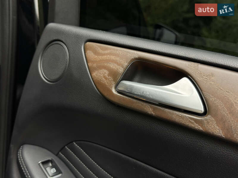 Внедорожник / Кроссовер Mercedes-Benz GLE-Class Coupe 2017 в Дрогобыче фото 176 Внедорожник / Кроссовер Mercedes-Benz GLE-Class Coupe 2017 в Дрогобыче