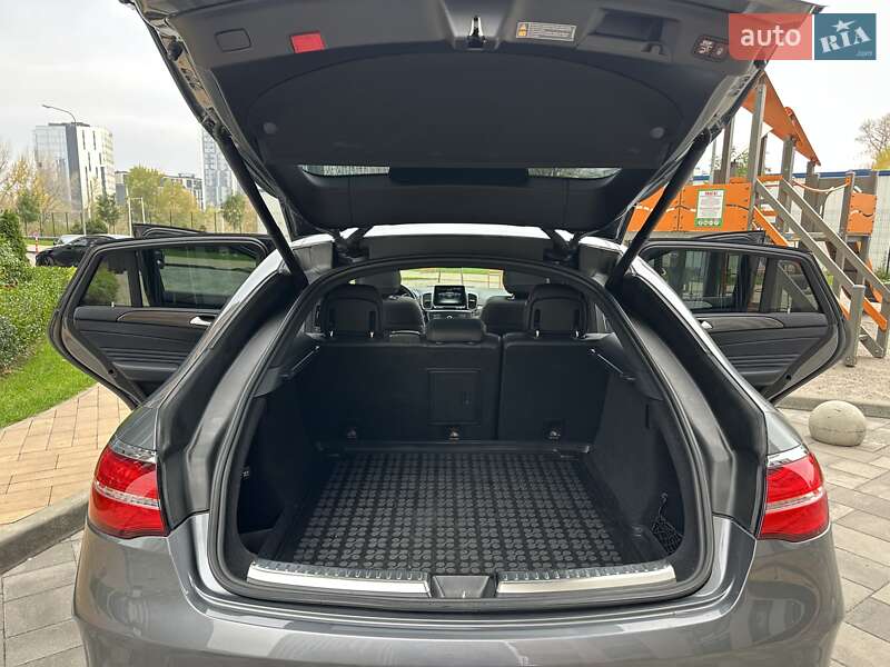 Внедорожник / Кроссовер Mercedes-Benz GLE-Class Coupe 2016 в Киеве фото 34 Внедорожник / Кроссовер Mercedes-Benz GLE-Class Coupe 2016 в Киеве