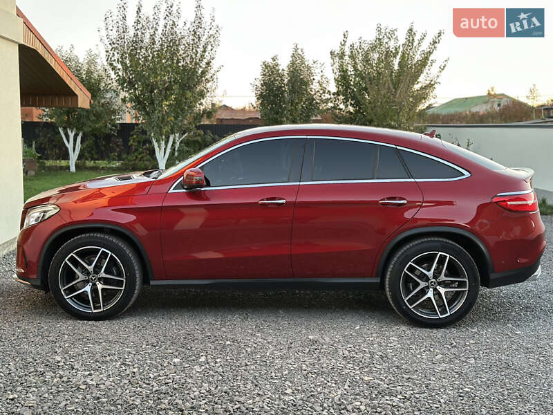 Внедорожник / Кроссовер Mercedes-Benz GLE-Class Coupe 2015 в Ужгороде фото 8 Внедорожник / Кроссовер Mercedes-Benz GLE-Class Coupe 2015 в Ужгороде
