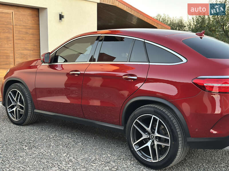 Внедорожник / Кроссовер Mercedes-Benz GLE-Class Coupe 2015 в Ужгороде фото 28 Внедорожник / Кроссовер Mercedes-Benz GLE-Class Coupe 2015 в Ужгороде