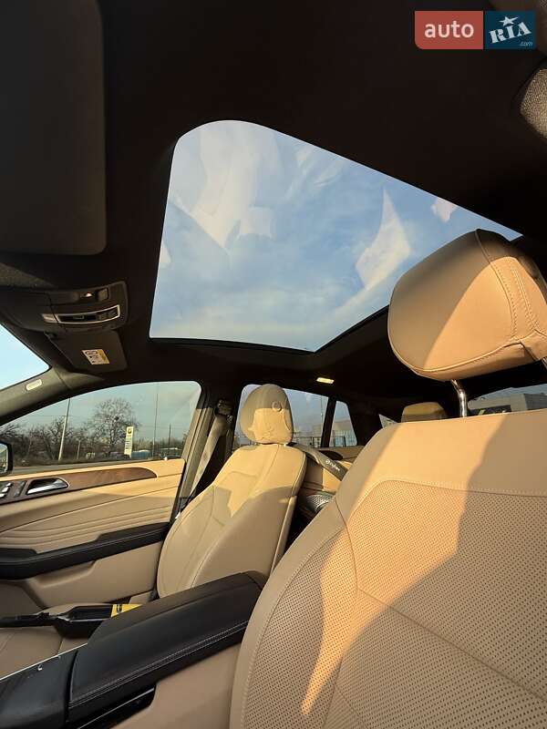 Позашляховик / Кросовер Mercedes-Benz GLE-Class Coupe 2018 в Києві фото 5 Позашляховик / Кросовер Mercedes-Benz GLE-Class Coupe 2018 в Києві