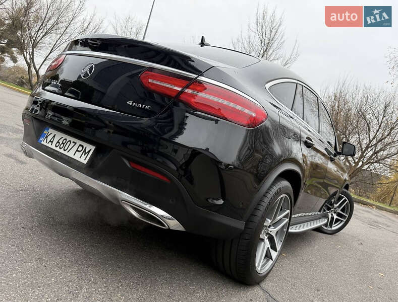 Внедорожник / Кроссовер Mercedes-Benz GLE-Class Coupe 2017 в Киеве фото 11 Внедорожник / Кроссовер Mercedes-Benz GLE-Class Coupe 2017 в Киеве