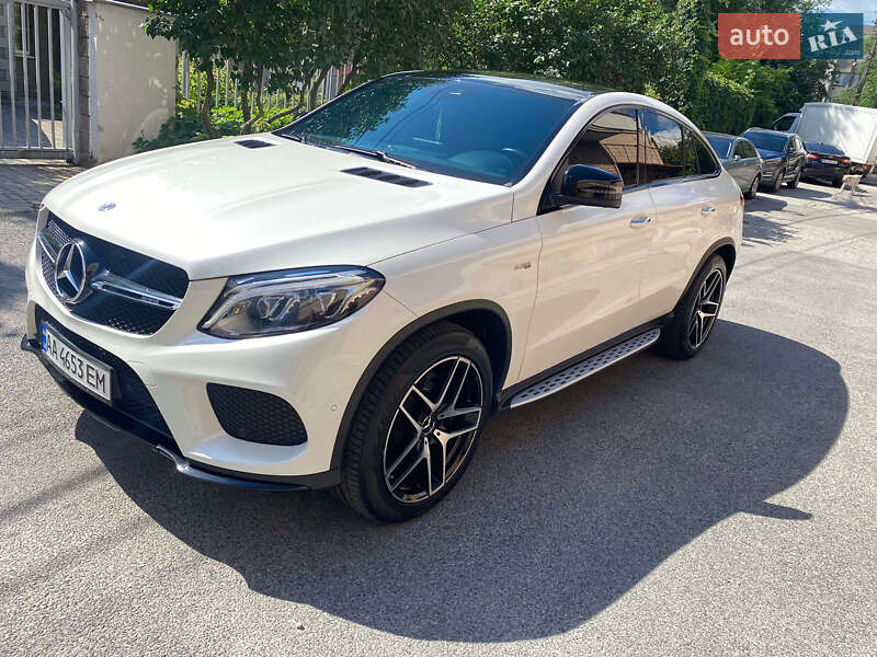 Внедорожник / Кроссовер Mercedes-Benz GLE-Class Coupe 2017 в Днепре фото 5 Внедорожник / Кроссовер Mercedes-Benz GLE-Class Coupe 2017 в Днепре