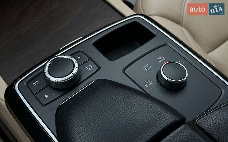 Внедорожник / Кроссовер Mercedes-Benz GLE-Class Coupe 2016 в Львове фото 20 Внедорожник / Кроссовер Mercedes-Benz GLE-Class Coupe 2016 в Львове