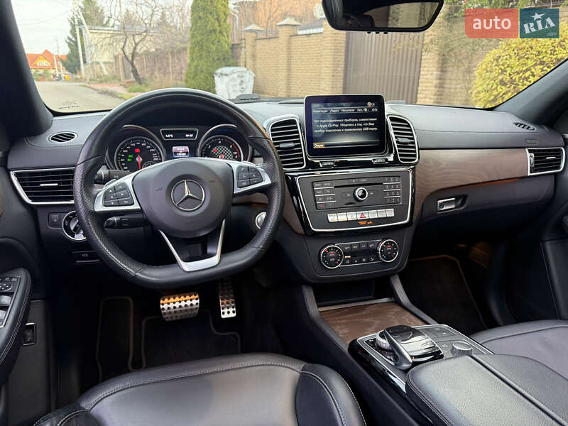 Внедорожник / Кроссовер Mercedes-Benz GLE-Class Coupe 2016 в Киеве