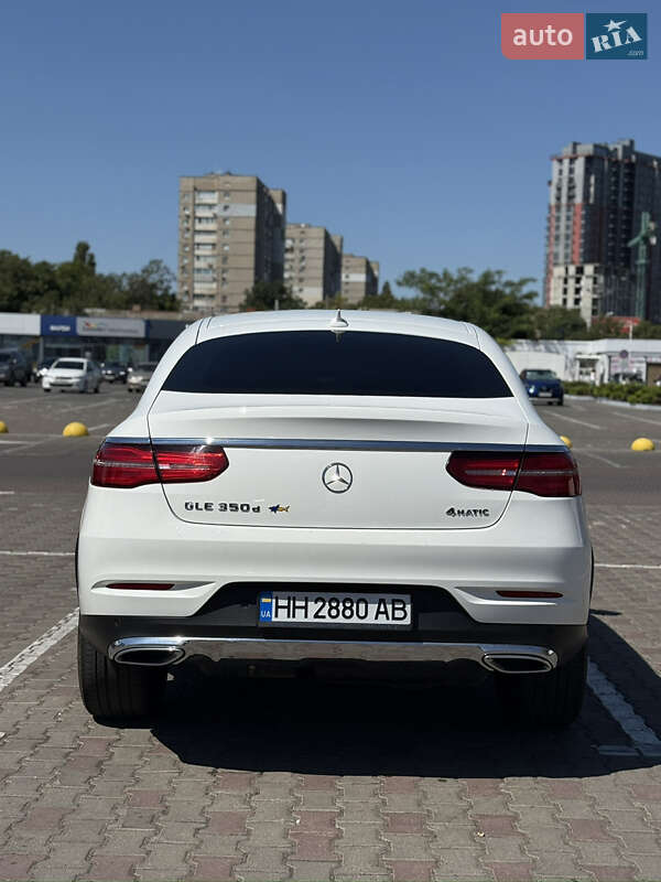 Позашляховик / Кросовер Mercedes-Benz GLE-Class Coupe 2016 в Одесі фото 6 Позашляховик / Кросовер Mercedes-Benz GLE-Class Coupe 2016 в Одесі