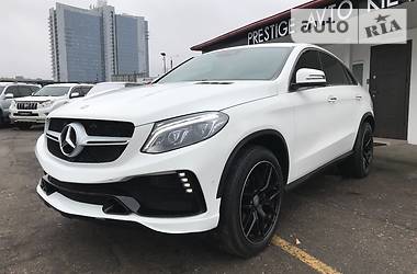 Внедорожник / Кроссовер Mercedes-Benz GLE-Class 2016 в Киеве