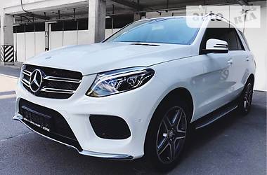 Внедорожник / Кроссовер Mercedes-Benz GLE-Class 2017 в Киеве