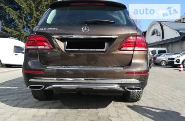 Внедорожник / Кроссовер Mercedes-Benz GLE-Class 2017 в 