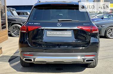 Позашляховик / Кросовер Mercedes-Benz GLE-Class 2019 в 