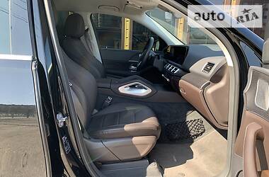 Позашляховик / Кросовер Mercedes-Benz GLE-Class 2019 в 