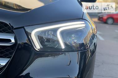 Позашляховик / Кросовер Mercedes-Benz GLE-Class 2019 в 