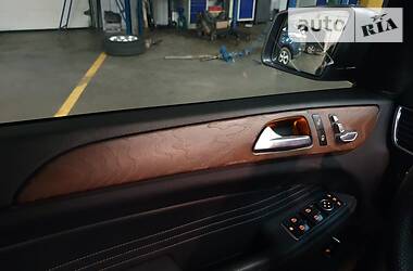 Позашляховик / Кросовер Mercedes-Benz GLE-Class 2018 в 