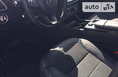 Позашляховик / Кросовер Mercedes-Benz GLE-Class 2018 в 