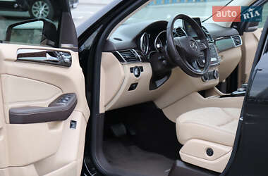 Внедорожник / Кроссовер Mercedes-Benz GLE-Class 2016 в 