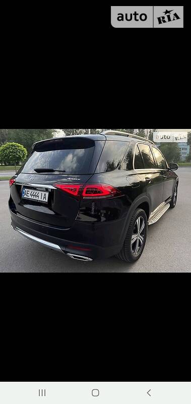 Внедорожник / Кроссовер Mercedes-Benz GLE-Class 2019 в Иршаве