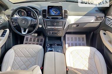 Седан Mercedes-Benz GLE-Class 2018 в 