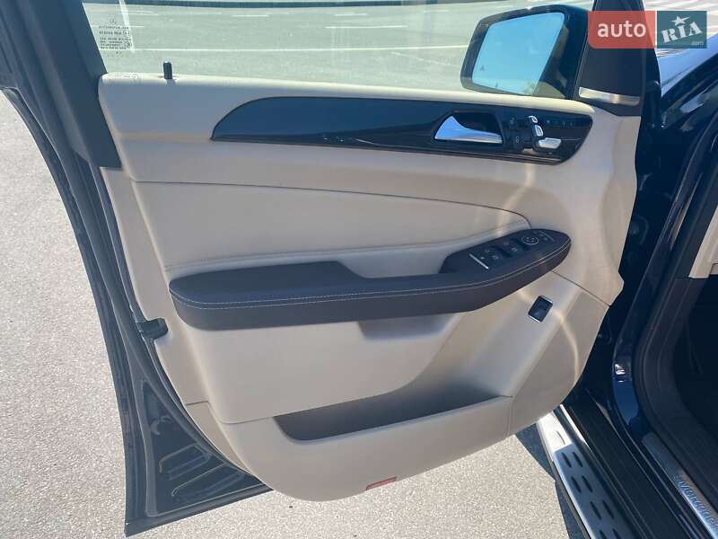 Внедорожник / Кроссовер Mercedes-Benz GLE-Class 2016 в Чернигове