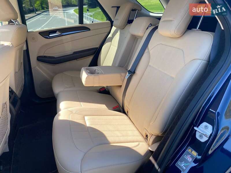 Внедорожник / Кроссовер Mercedes-Benz GLE-Class 2016 в Чернигове