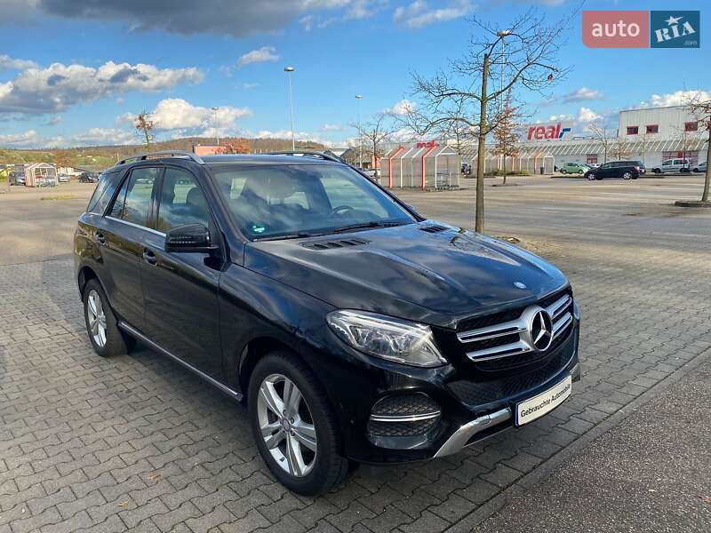 Внедорожник / Кроссовер Mercedes-Benz GLE-Class 2015 в Ужгороде фото 6 Внедорожник / Кроссовер Mercedes-Benz GLE-Class 2015 в Ужгороде