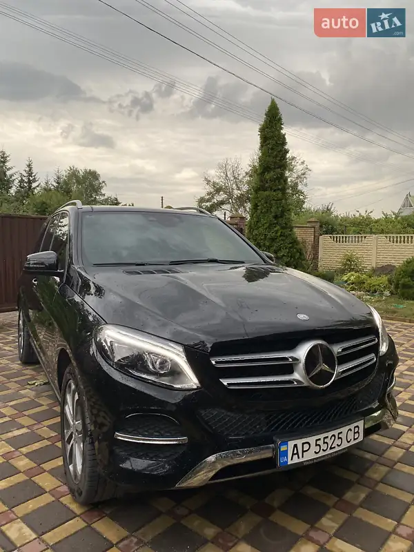 Mercedes-Benz GLE-Class
