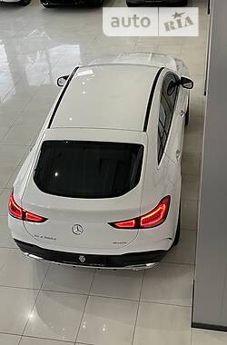 Позашляховик / Кросовер Mercedes-Benz GLE-Class 2022 в 
