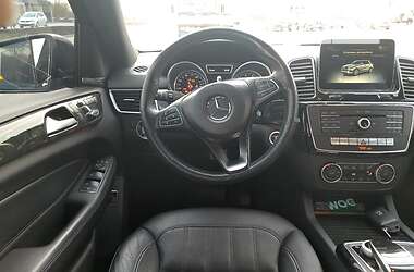 Внедорожник / Кроссовер Mercedes-Benz GLE-Class 2017 в 