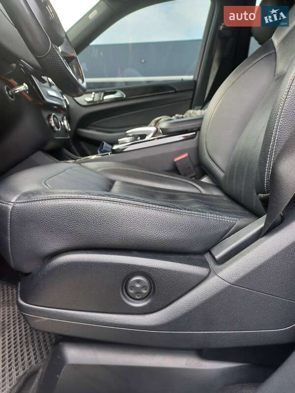 Внедорожник / Кроссовер Mercedes-Benz GLE-Class 2017 в Киеве