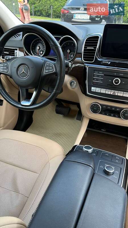 Внедорожник / Кроссовер Mercedes-Benz GLE-Class 2018 в Днепре