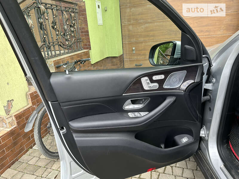 Внедорожник / Кроссовер Mercedes-Benz GLE-Class 2019 в Черновцах