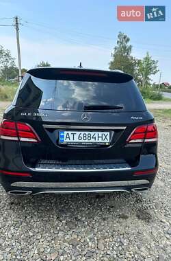 Внедорожник / Кроссовер Mercedes-Benz GLE-Class 2016 в 