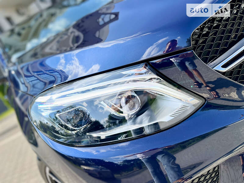 Внедорожник / Кроссовер Mercedes-Benz GLE-Class 2017 в Ивано-Франковске