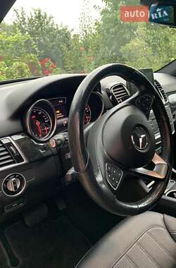 Внедорожник / Кроссовер Mercedes-Benz GLE-Class 2017 в Черновцах