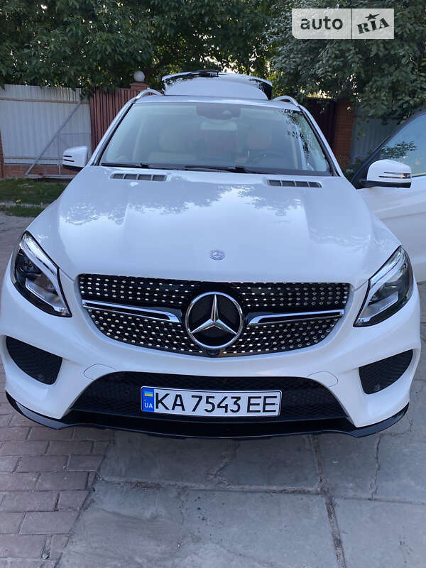 Mercedes-Benz GLE-Class 2016 Mercedes-Benz GLE-Class 2016