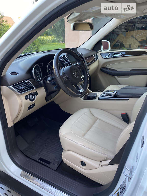 Внедорожник / Кроссовер Mercedes-Benz GLE-Class 2016 в Киеве