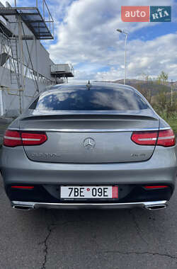 Внедорожник / Кроссовер Mercedes-Benz GLE-Class 2016 в 