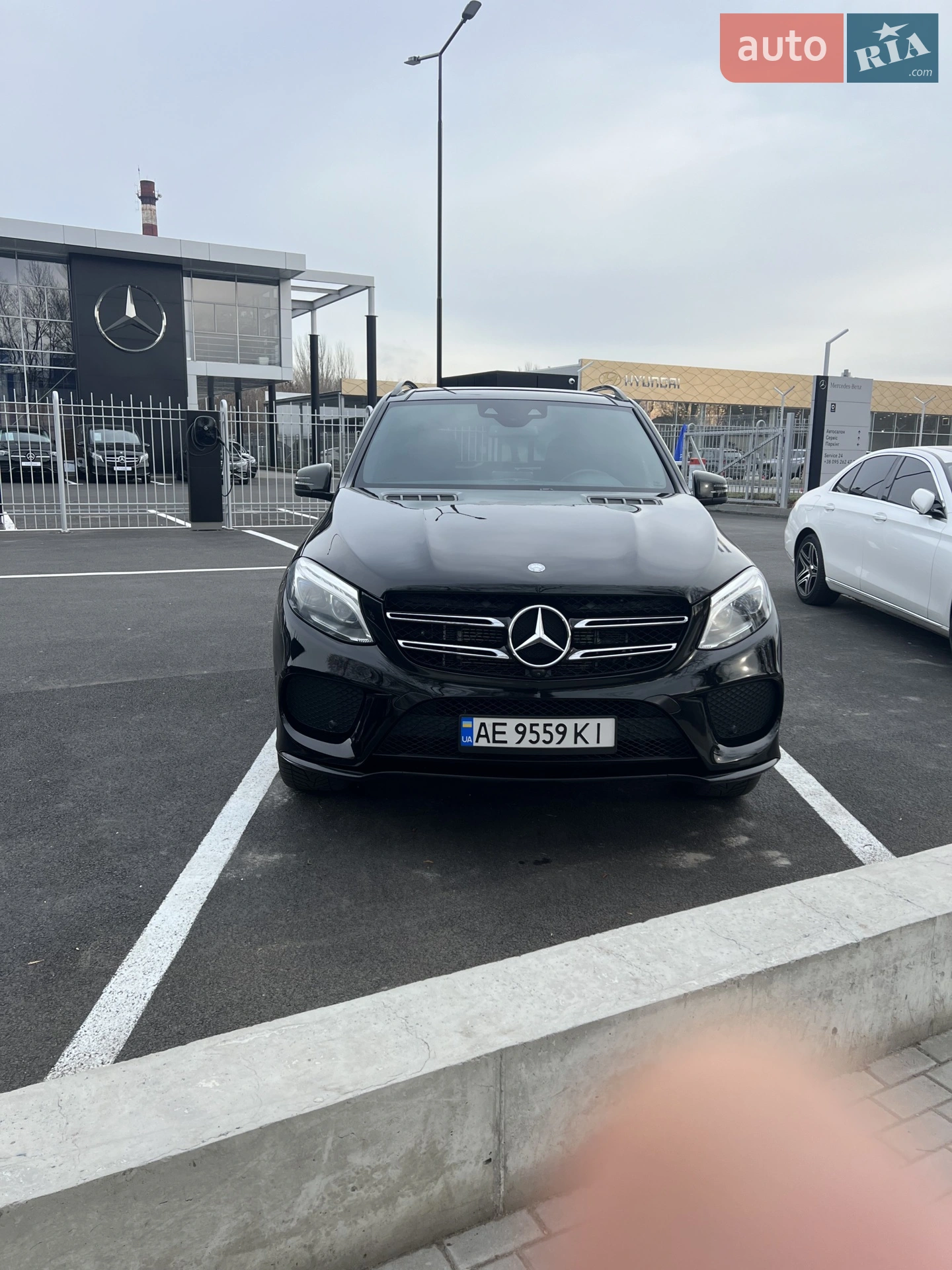 2016 Mercedes-Benz GLE - мініатюра 23