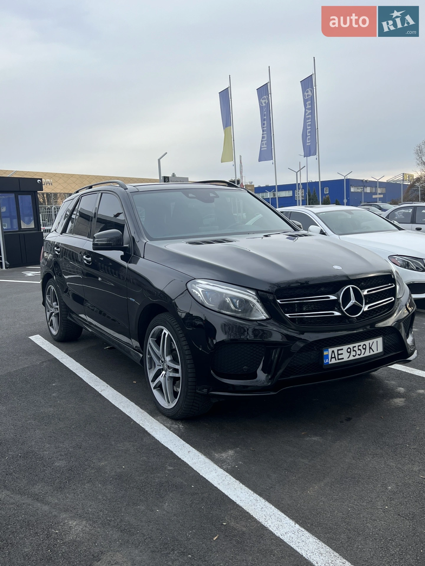 2016 Mercedes-Benz GLE - мініатюра 24
