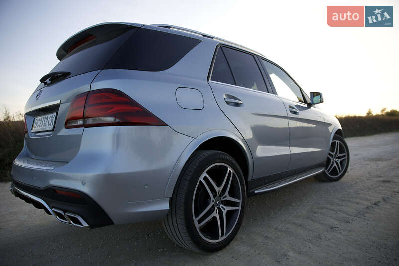 Внедорожник / Кроссовер Mercedes-Benz GLE-Class 2017 в Стрые