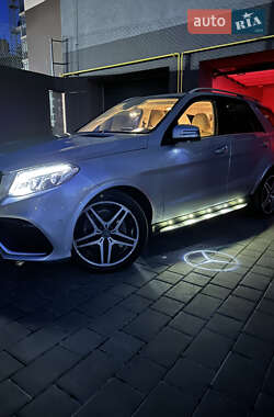 Внедорожник / Кроссовер Mercedes-Benz GLE-Class 2017 в Стрые